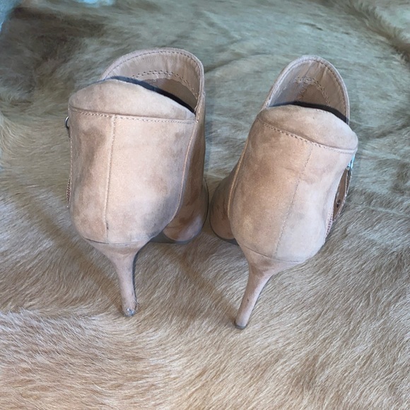 Peep-toe heels - Picture 2 of 6